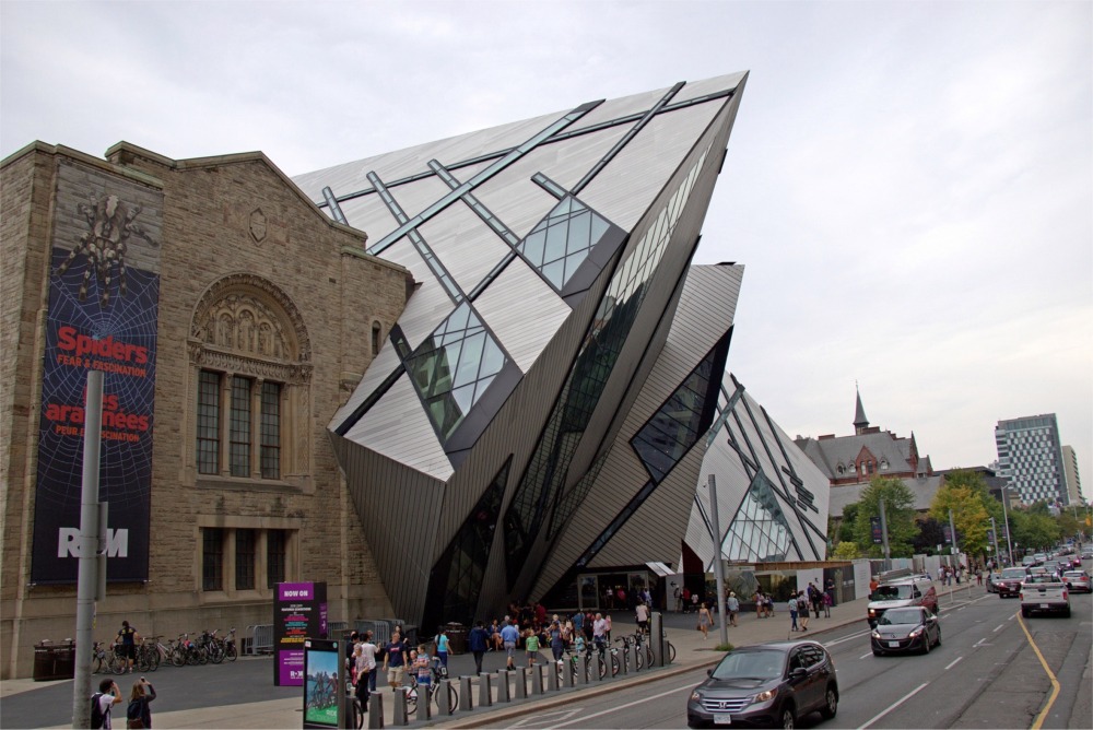 The Michael Lee-Chin Crystal, Royal Ontario Museum, Toronto, Canada.