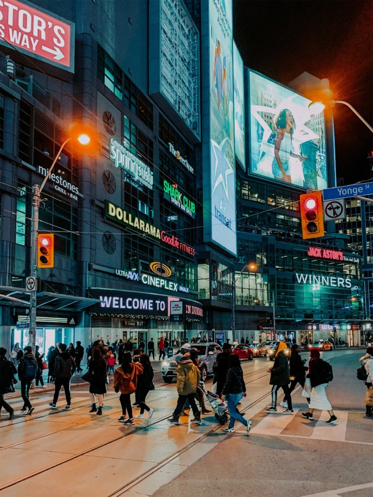 This photograph shows the intersection of Yonge Street and Dundas Street East, Toronto, Ontario, Canada. This is the location of Yonge-Dundas Square.